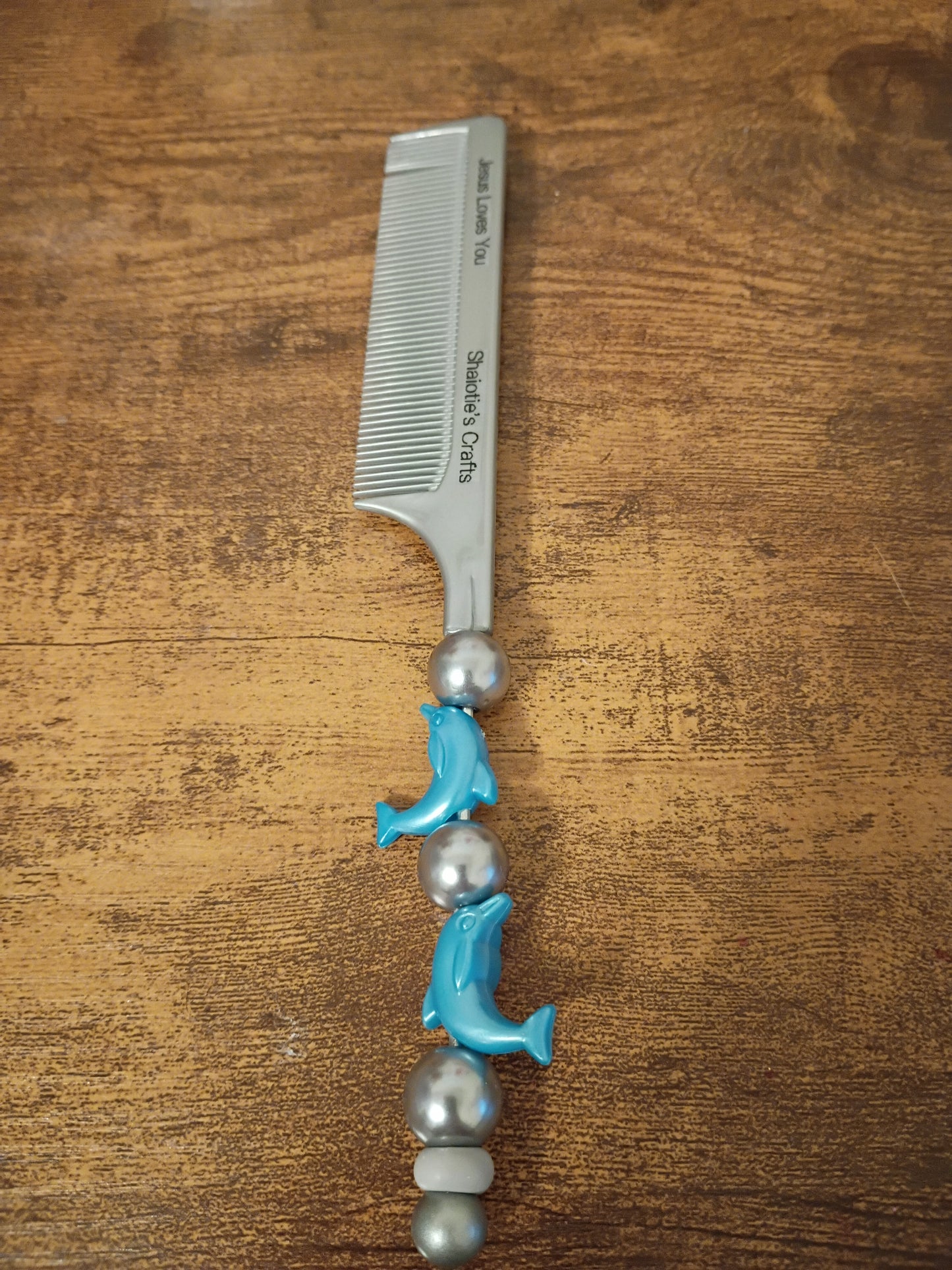 Handmade Beaded Comb made by Shaiotie's Crafts aka Shaiotie Ottermann.