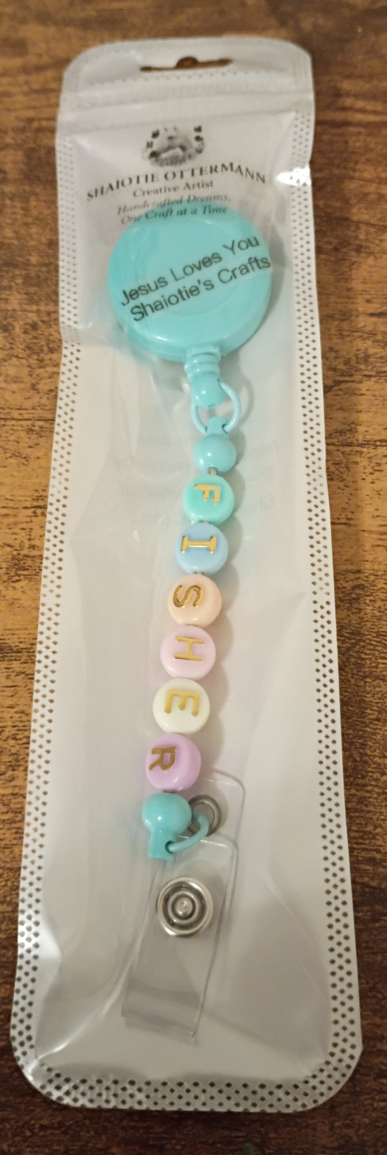 Handmade Badge Holder made by Shaiotie's Crafts aka Shaiotie Ottermann.