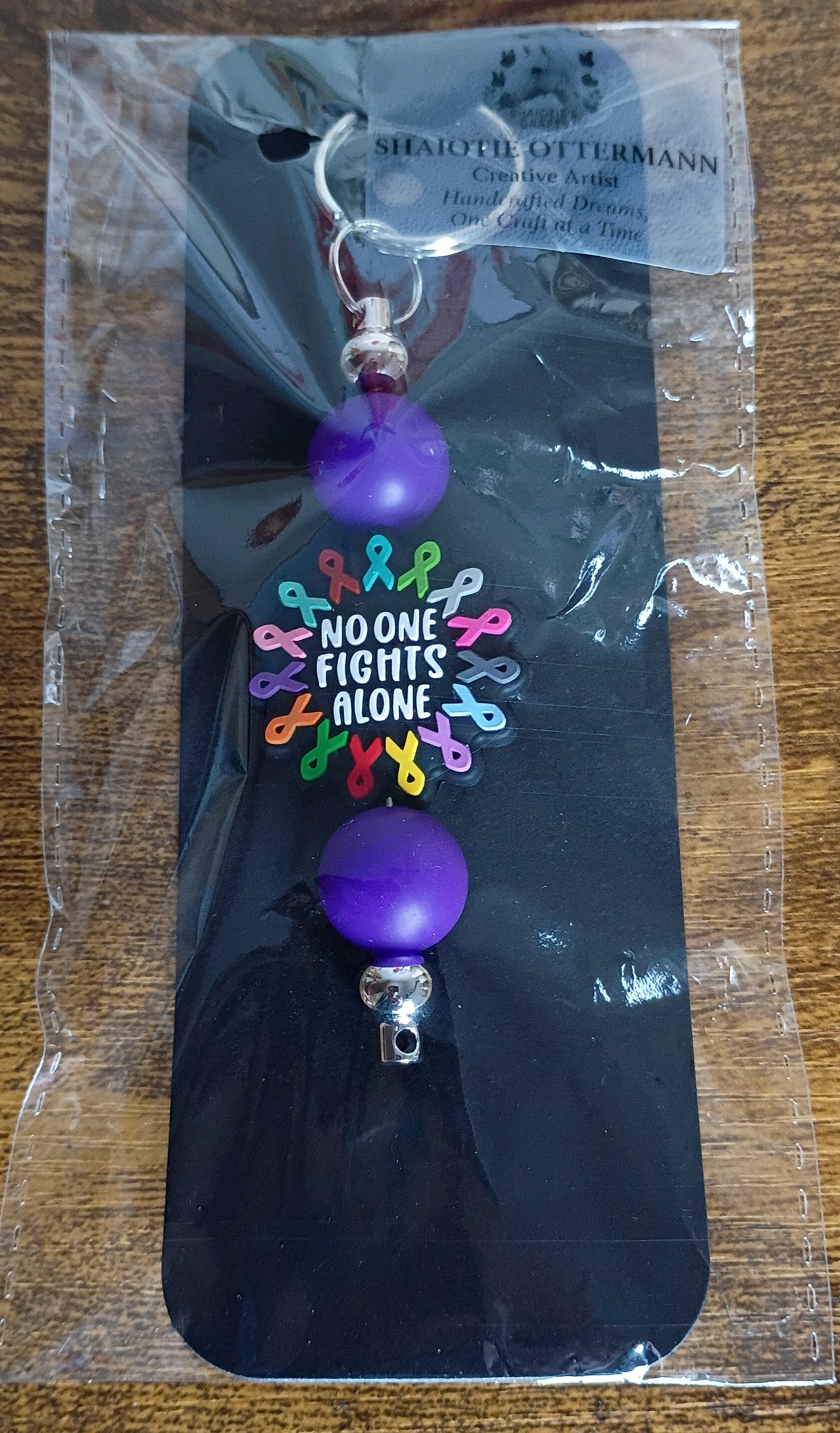 A handmade keychain made by Shaiotie's Crafts aka Shaiotie Ottermann