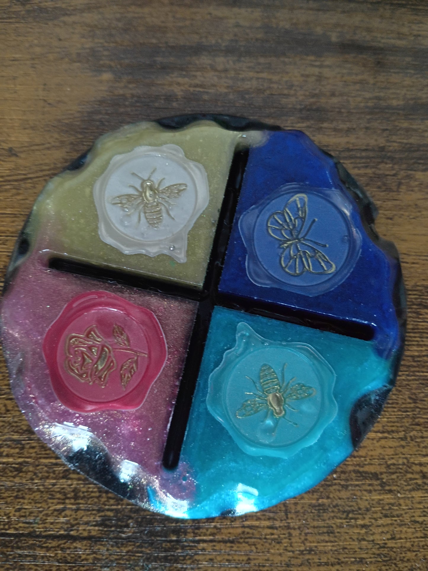 Handmade coaster made by Shaiotie's Crafts aka Shaiotie Ottermann