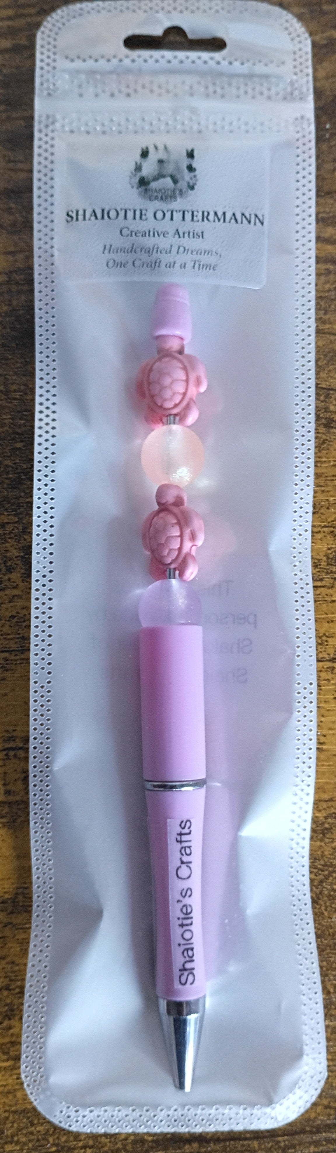 Handmade pen made by Shaiotie's Crafts aka Shaiotie Ottermann
