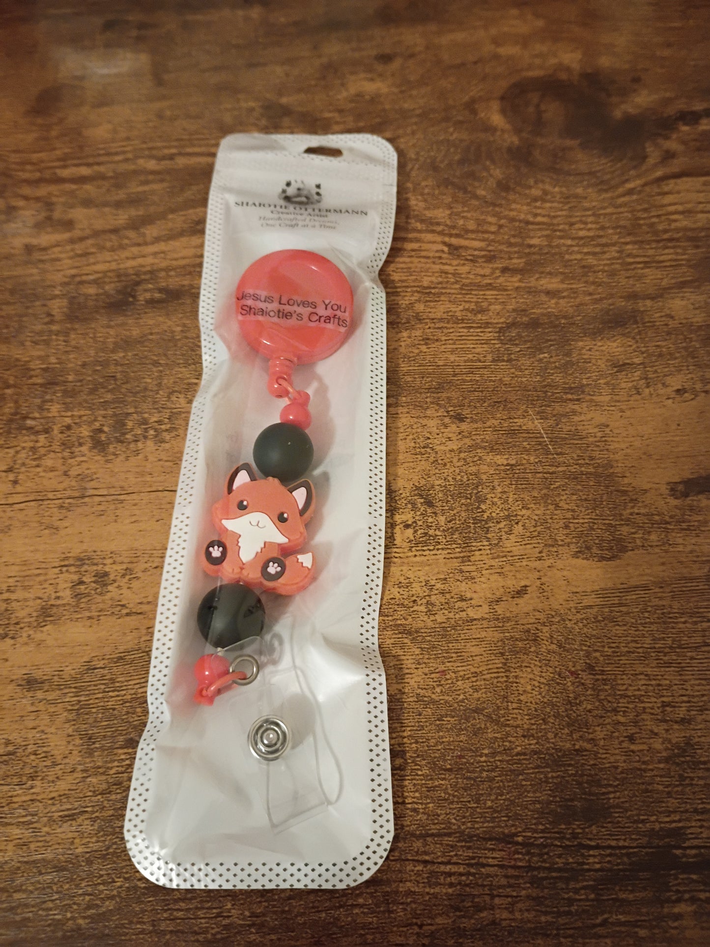 Handmade Badge Holder made by Shaiotie's Crafts aka Shaiotie Ottermann.