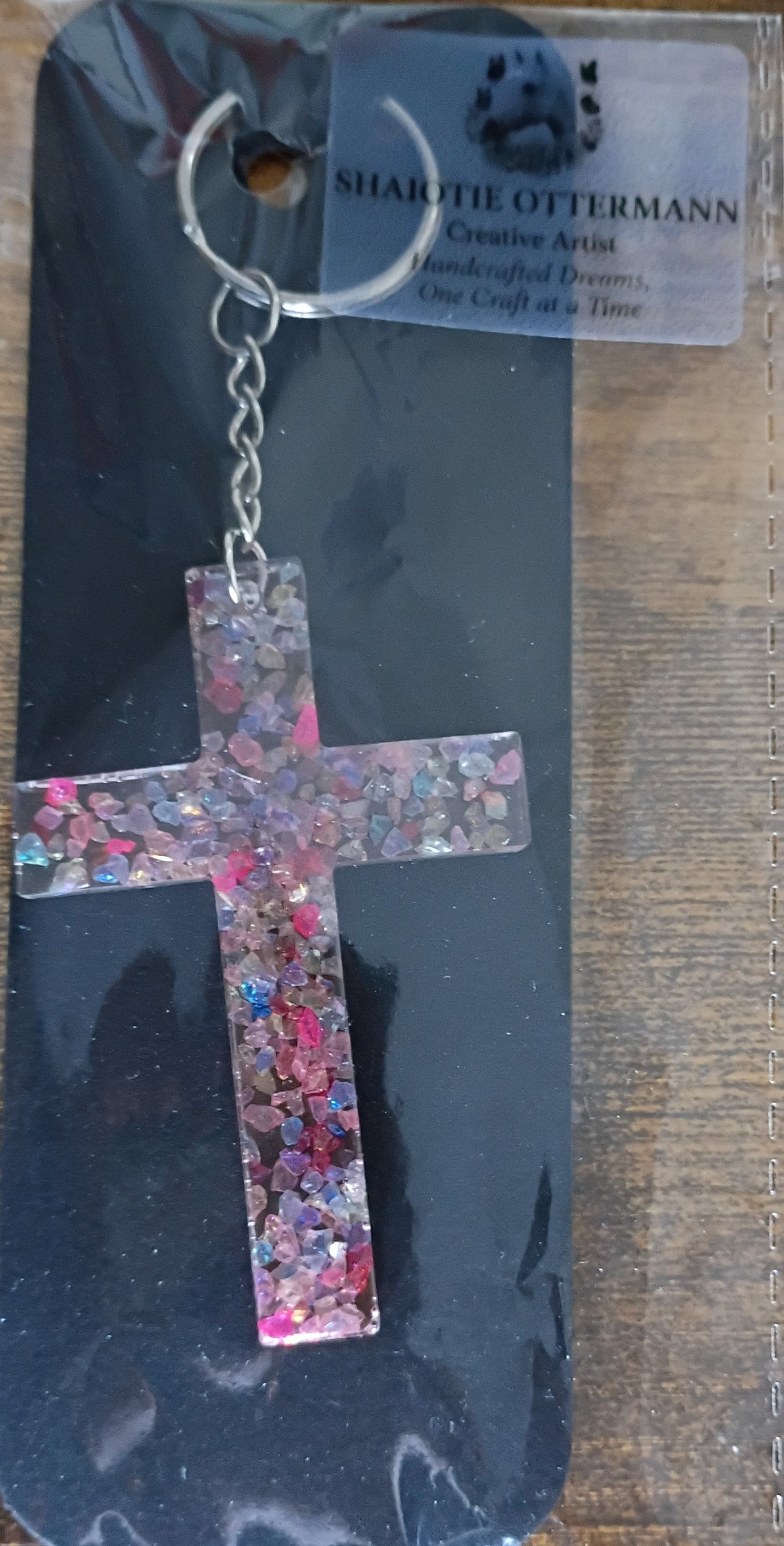 Handmade keychain made by Shaiotie's Crafts aka Shaiotie Ottermann