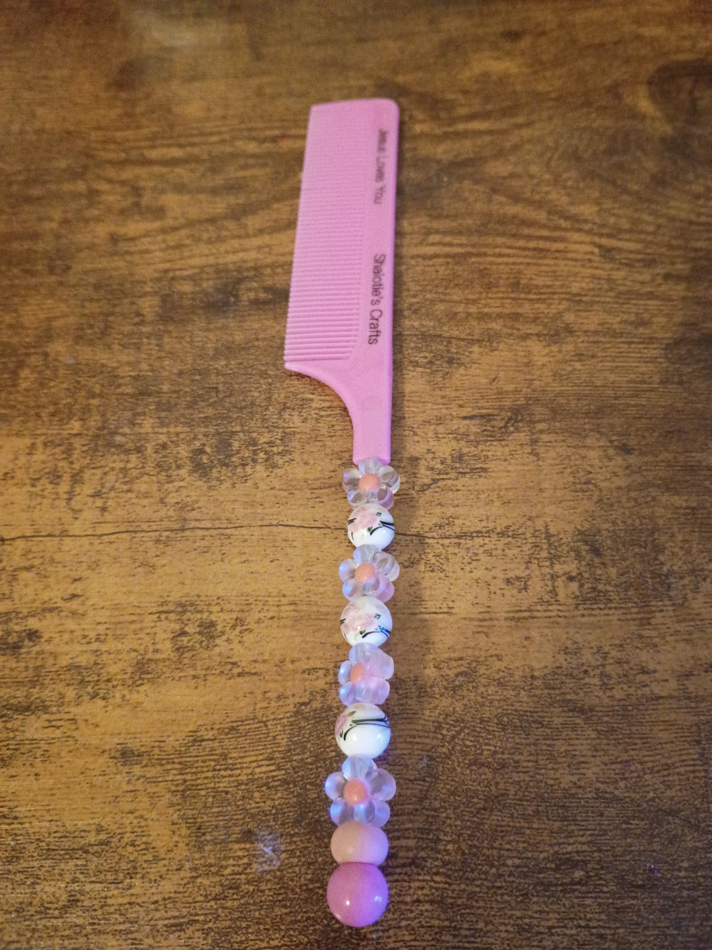 Handmade Beaded Comb made by Shaiotie's Crafts aka Shaiotie Ottermann.