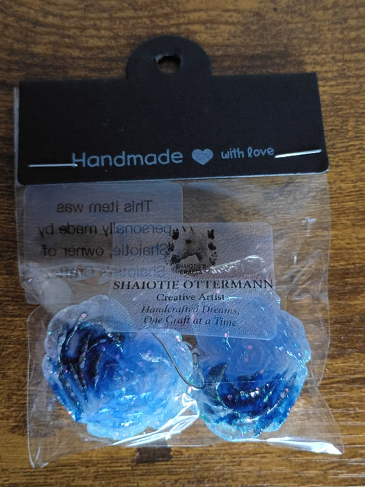 Handmade earrings made by Shaiotie's Crafts aka Shaiotie Ottermann