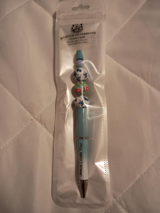 Handmade beaded pen made by Shaiotie's Crafts aka Shaiotie Ottermann