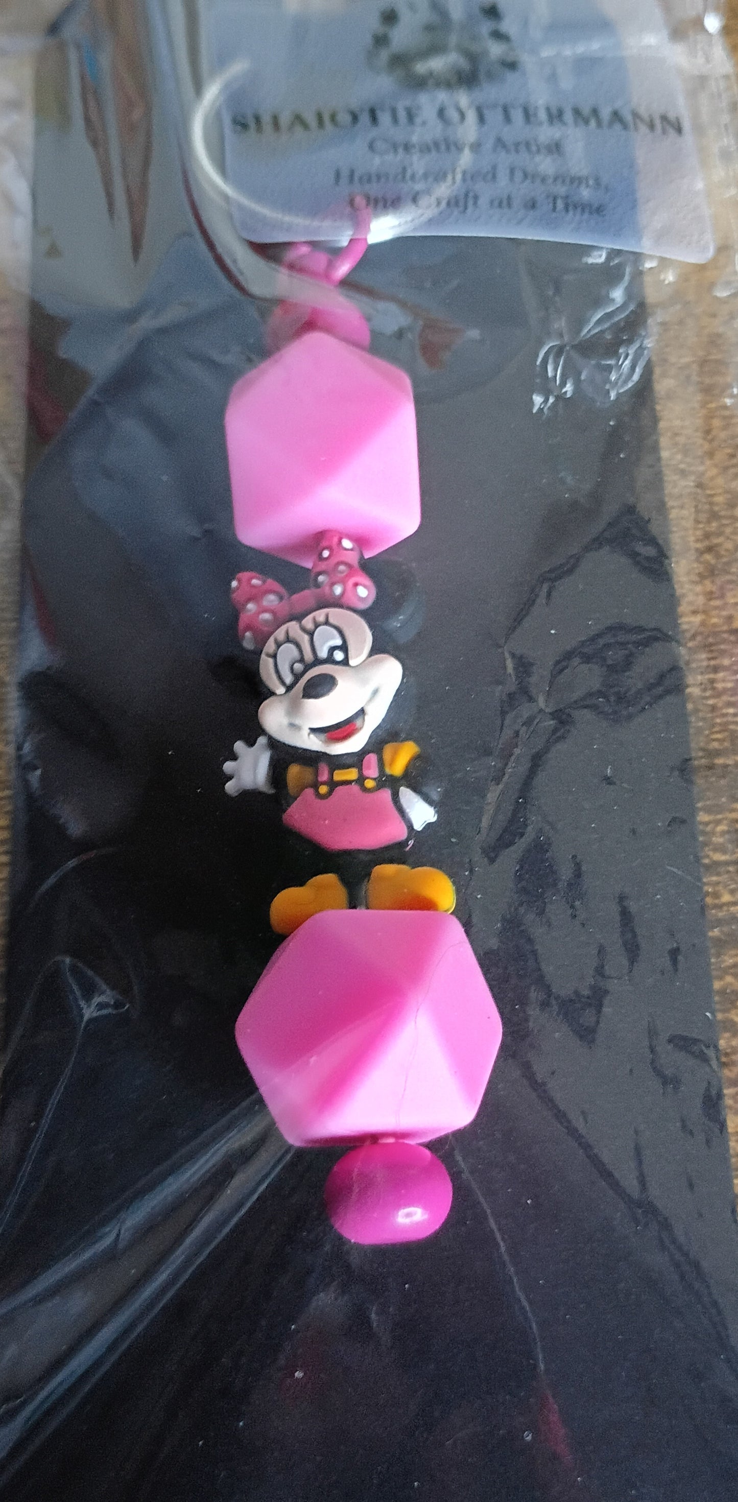 Handmade keychain made by Shaiotie's Crafts aka Shaiotie Ottermann