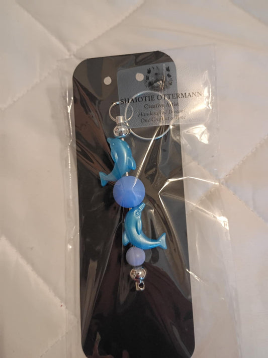 Handmade beaded keychain made by Shaiotie's Crafts aka Shaiotie Ottermann.